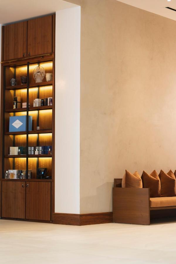 Ette Luxury Hotel & Spa Four Corners Eksteriør billede A wall with a polished plaster finish
