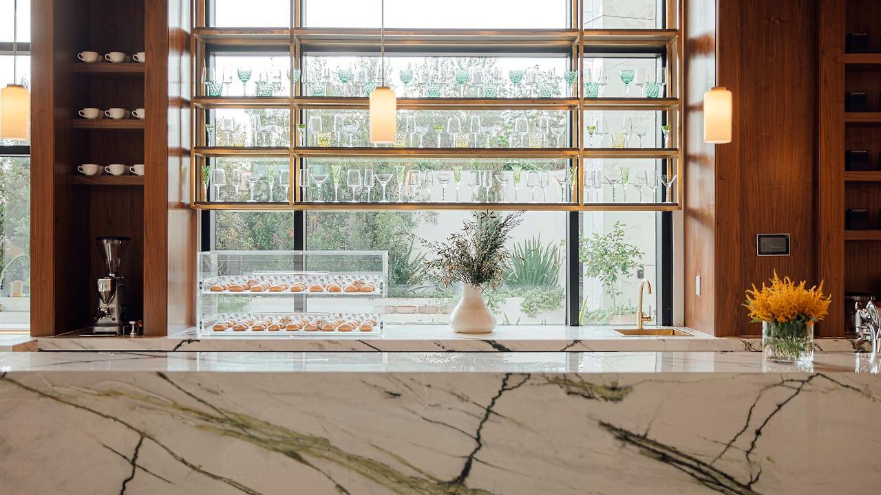 Ette Luxury Hotel & Spa Four Corners Eksteriør billede Countertops made of Calacatta Gold
