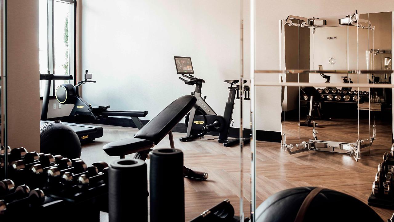 Ette Luxury Hotel & Spa Four Corners Eksteriør billede The gym at the hotel