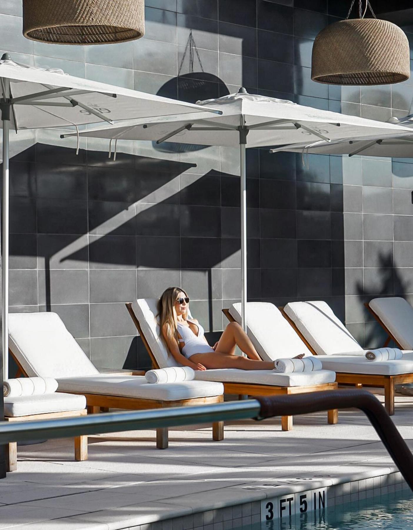 Ette Luxury Hotel & Spa Four Corners Eksteriør billede The pool at the W South Beach